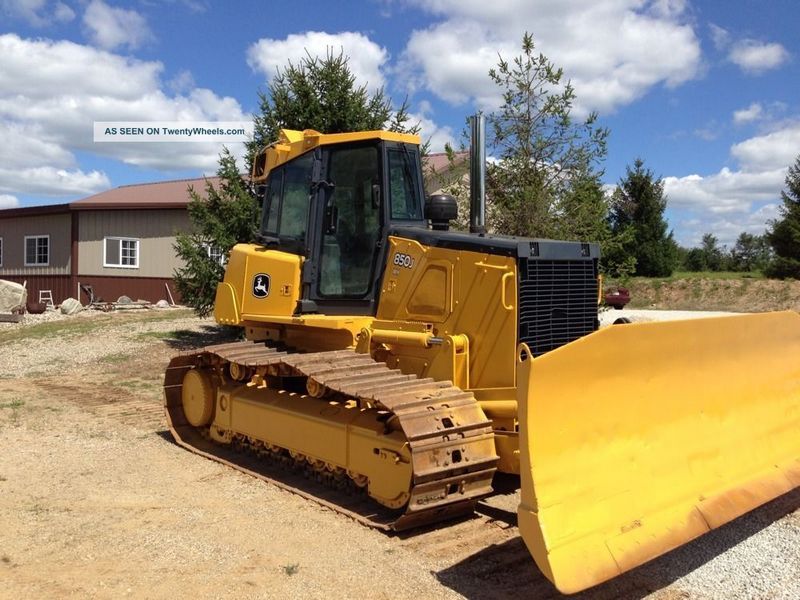 John Deere 850J WH