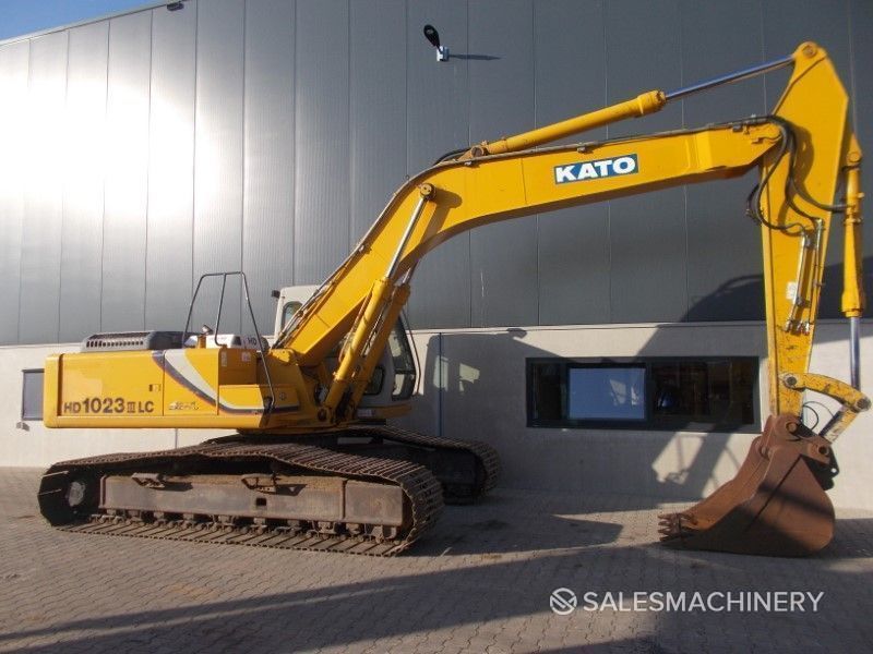 Kato HD1023