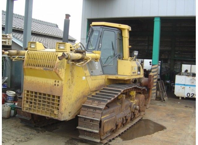 Komatsu D155AX-3E