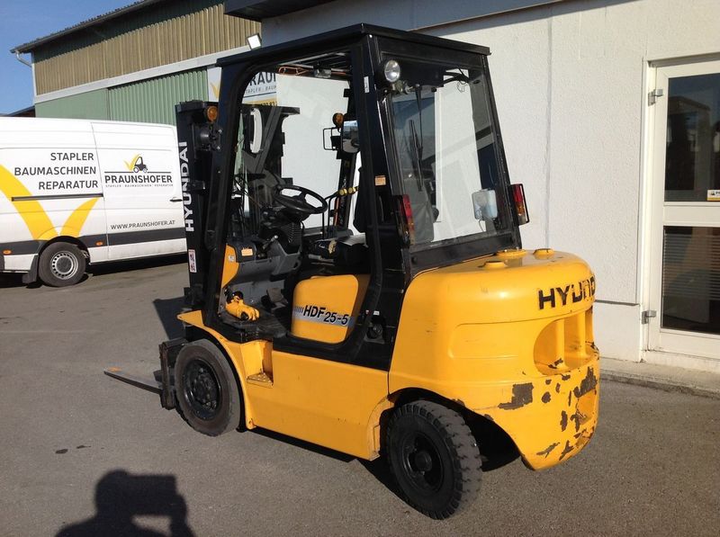 Hyundai HDF25-5