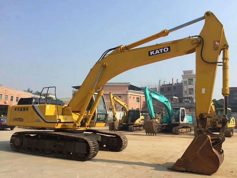 Kato HD1430