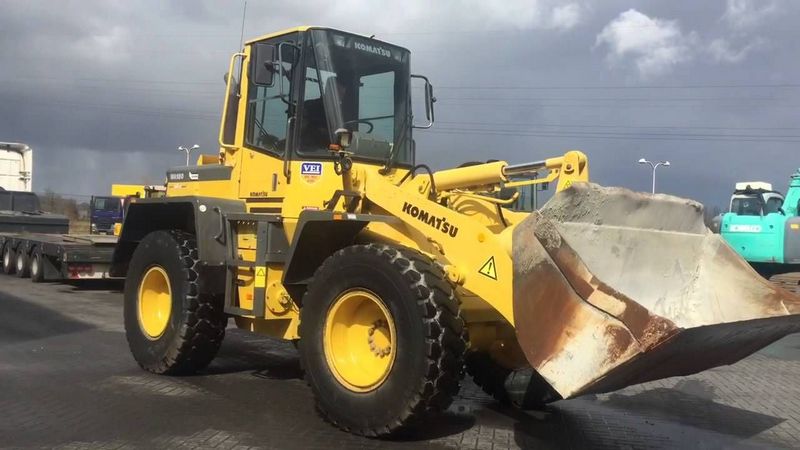 Komatsu WA180-3