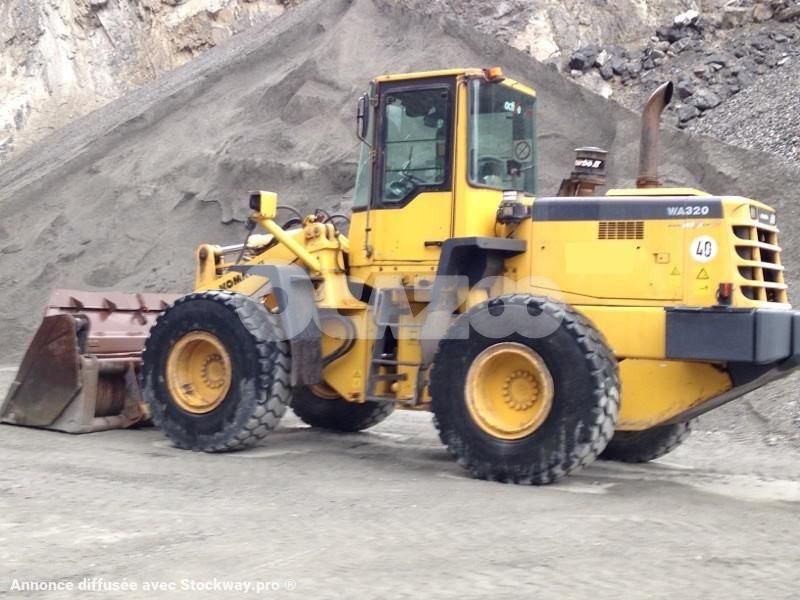 Komatsu WA320-3 Active+