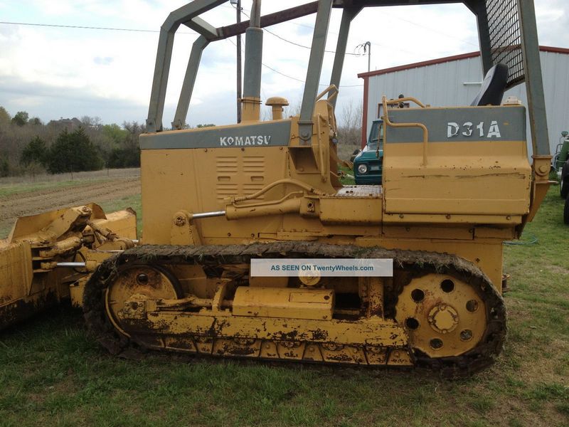 Komatsu D31A-16