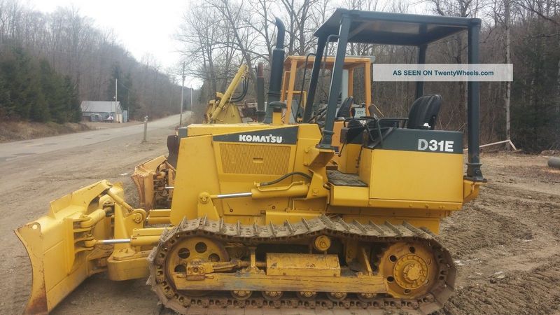 Komatsu D31E-20