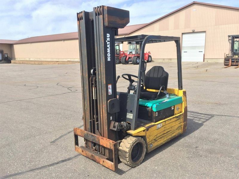 Komatsu FB20M-3