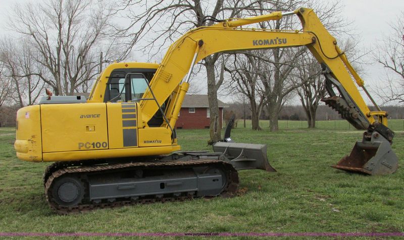 Komatsu PC100
