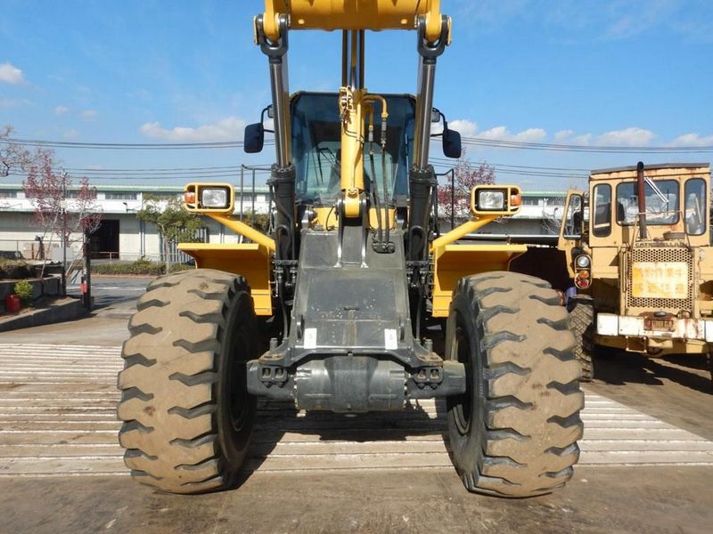 Komatsu WA430-6 Waste Handler