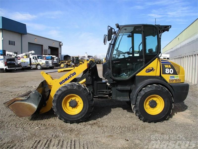 Komatsu WA80-5