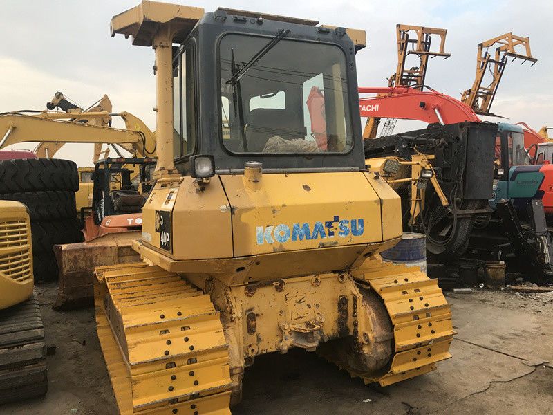 Komatsu D40P-5A