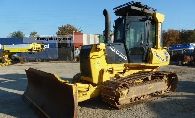 Komatsu D41E-6**
