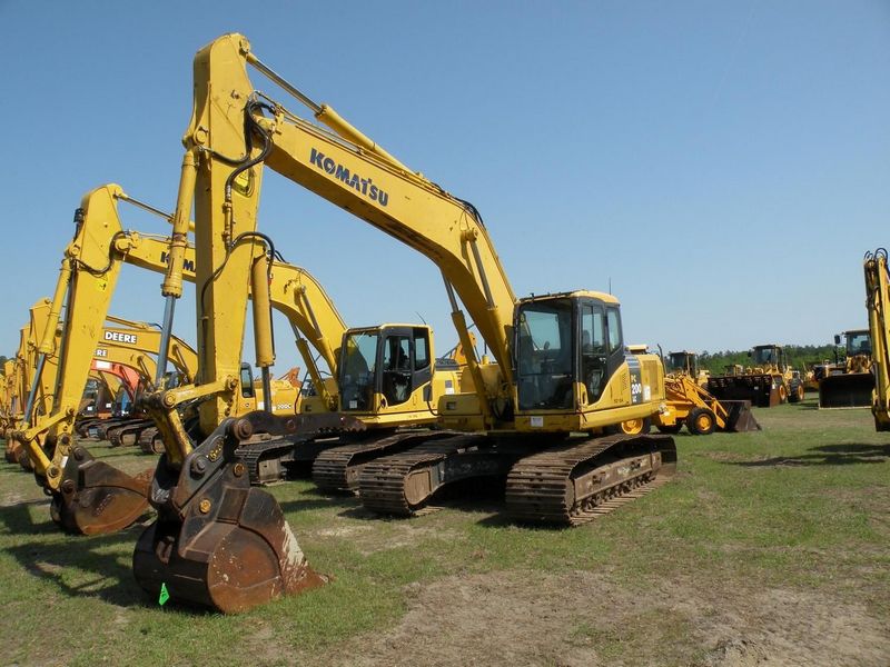 Komatsu PC200LC-7