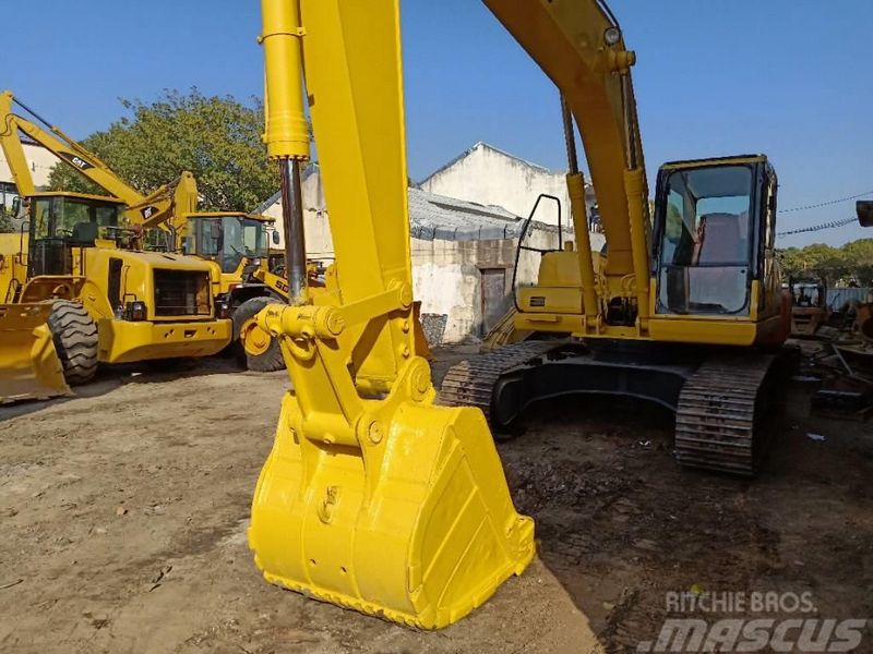 Komatsu PC220LC-7