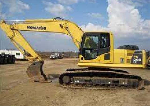 Komatsu PC220LC-8M0