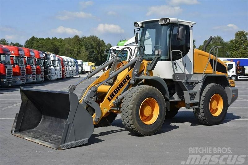 Liebherr L528 2plus1
