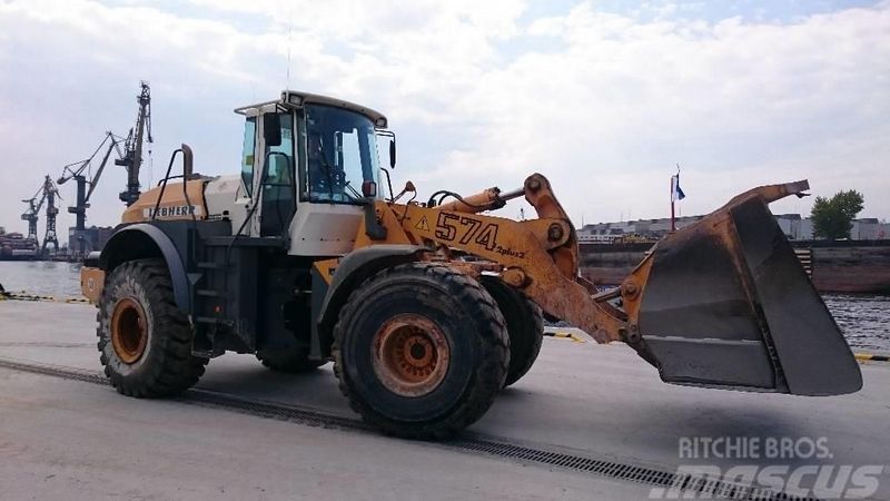 Liebherr L574 2plus2