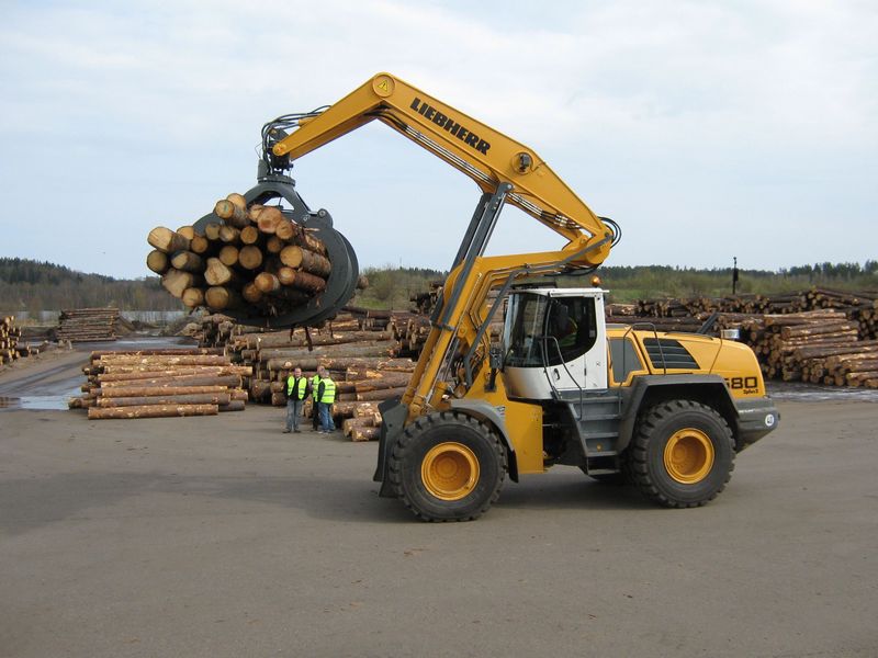 Liebherr L580