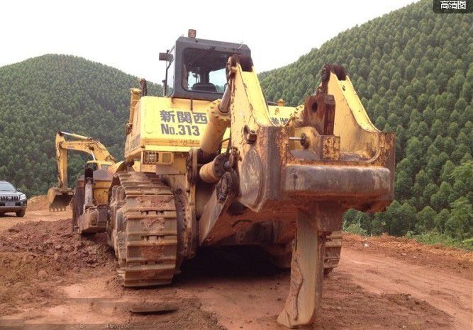 Komatsu D60A-11