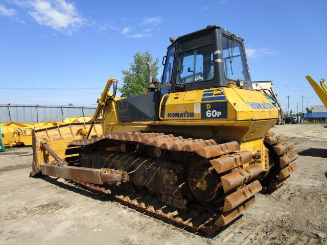 Komatsu D60P-12E
