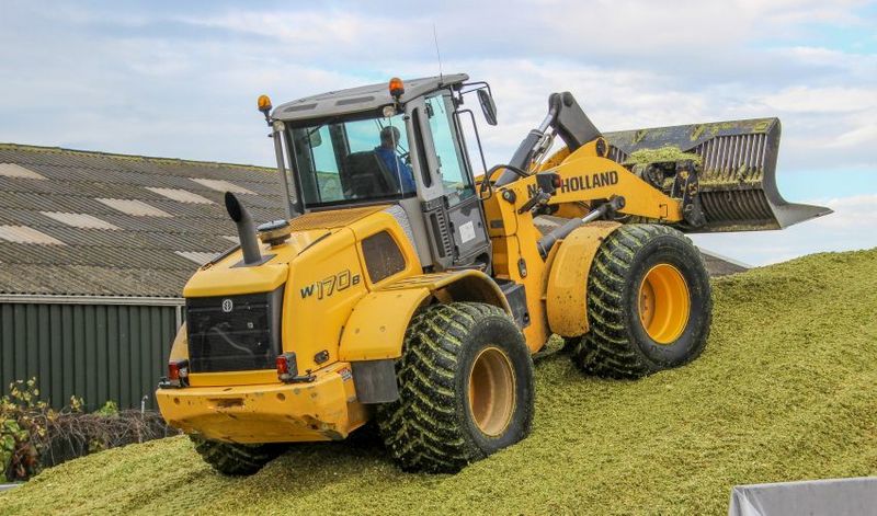 New Holland W170BTC