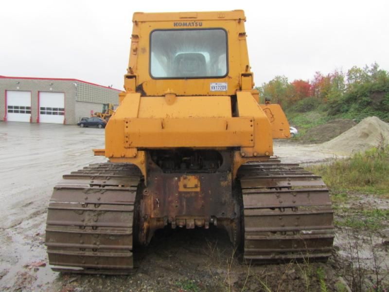 Komatsu D65P-8