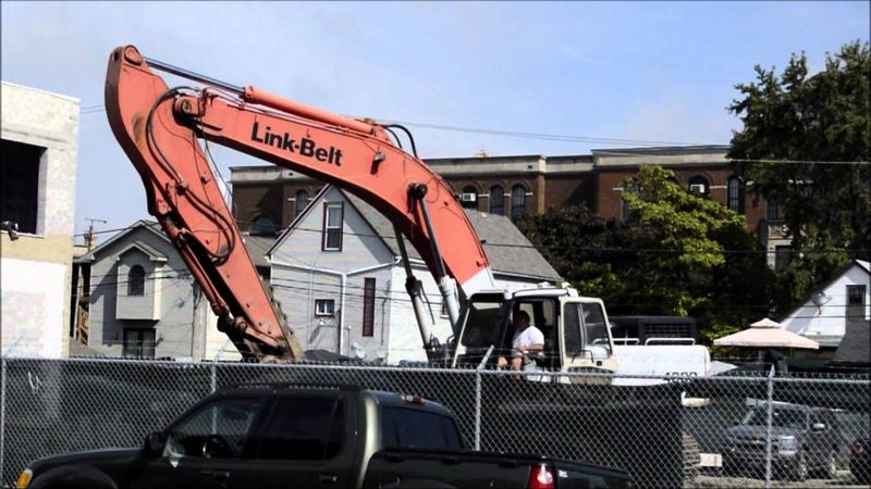 Link-Belt 4300 Quantum Road Builder